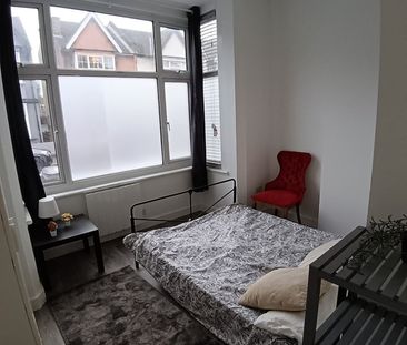 1 Bed Flat, Thornton Heath, CR7 - Photo 5