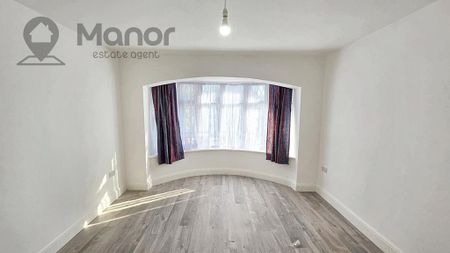 3 bedroom terraced house to rent - Photo 2