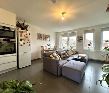 Volledig gerenoveerd duplex-appartement met 1 kamer - Foto 1