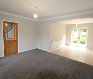 3 bedroom terraced house to rent - Photo 3