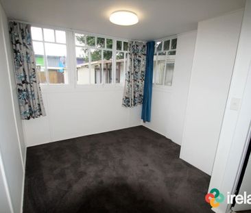 Character 4 Double Bedroom House - Photo 6