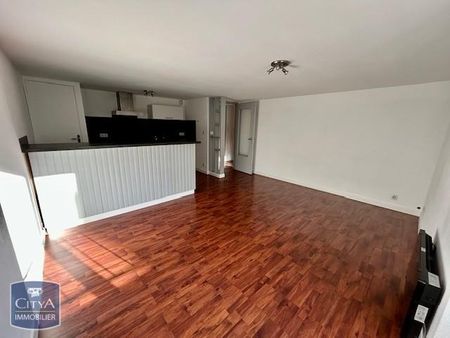 Location Appartement 2 pièces 43m² CLERMONT FERRAND 63000 - Photo 2