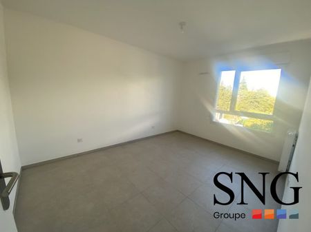 T3 NEUF AVEC LOGGIA + PARKINGS - Photo 2