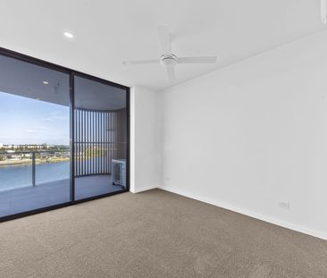 Brand New 3 Bedroom Apartment near Bokarina Beach - Photo 3