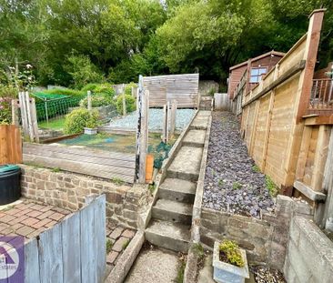 3 bedroom terraced house to rent - Photo 3