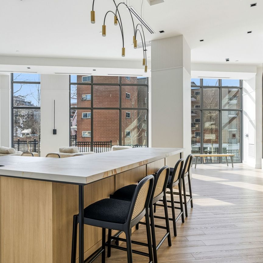 For Lease - 2088 James Street Unit# 604, Burlington, Ontario - Photo 1