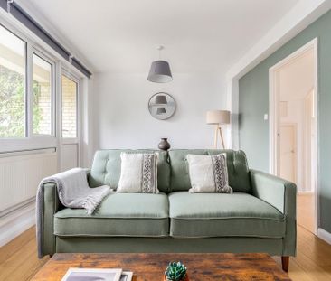 2 bedroom ground floor flat to rent - Photo 4