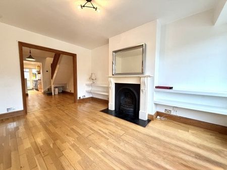 Barn Rise BN1 5EE 4 bedroom detached house to rent - Photo 2