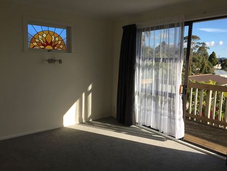 Large 4-bedroom, 2 bathrooms house for big family - Photo 2