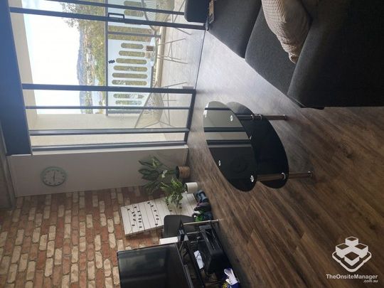 Furnished 1Bed 1Bath & 1Car - Photo 1