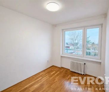 Krásný byt po rekonstrukci, vel. 3+1/balkon, garáž, Praha 4 Modřany - Photo 6