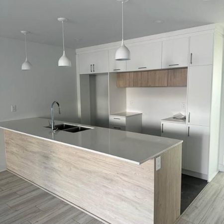 Grand 5 1/2 à louer à GRANBY - Photo 4