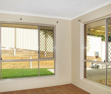 FAMILY HOME WITH POOL - Photo 4