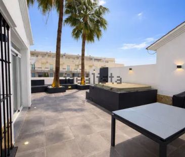 Alquiler de chalet pareado en Avenida Ingenieros - Photo 2