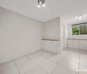 4/30 Trinculo Place, Queanbeyan NSW 2620 - Apartment For Rent | Domain - Photo 4