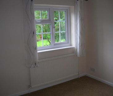 3 bedroom detached house to rent - Photo 5