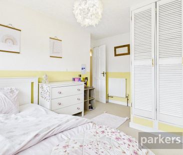 3 bedroom terraced house to rent - Photo 6