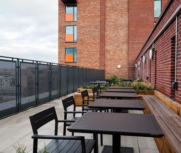 2 bedroom apartment - Photo 5