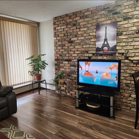 Unit 1410, 4902 - 37 Street, Red Deer AB - Photo 2