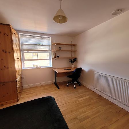 Room 8 Available, 12 Bedroom House, Willowbank Mews – Student Accommodation Coventry - Photo 1