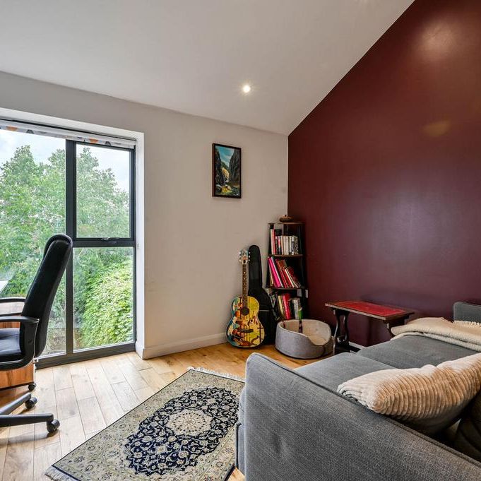 4 bedroom detached house to rent - Photo 1