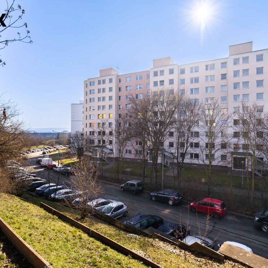 Pronájem bytu 3+1 v osobním vlastnictví 85 m², Praha 9 - Černý Most - Photo 1