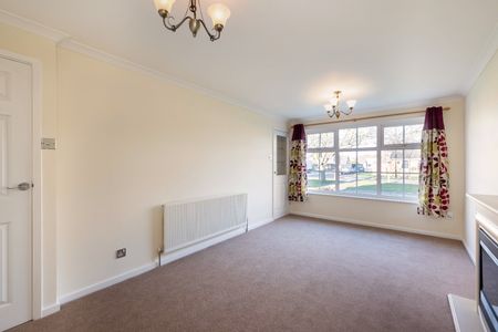 2 bedroom semi-detached bungalow to rent - Photo 3