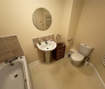 2 bedroom apartment to rent - Photo 6