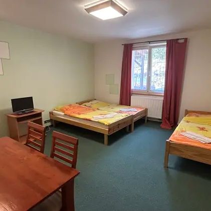 Nabízí, pronájem, byty 1+kk Jemnická 305, Dačice - Dačice III - Photo 1
