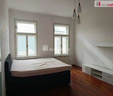 Velmi hezký a prostorný byt 2+1 po rekonstrukci, Praha 5 – Smíchov - Photo 3