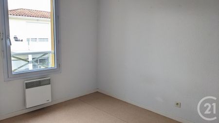 Location Appartement 3 pièces 60m² ST PIERRE DU MONT 40280 - Photo 2