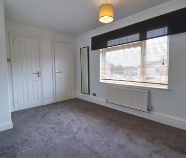 3 bedroom apartment to rent - Photo 2