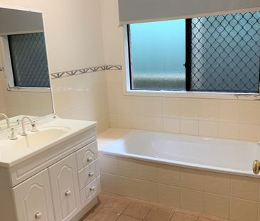 LOW MAINTENANCE HOME - Water usage Included. - Photo 3