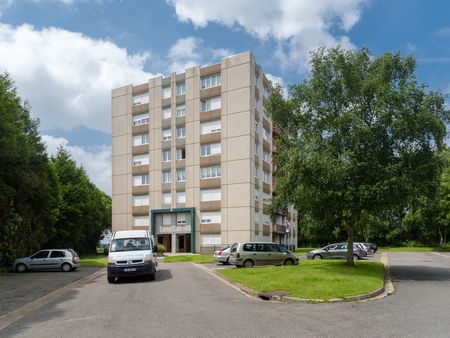 MORLAIX Demande moyenne sur la commune Appartement T3 de 78 m2 - Photo 4