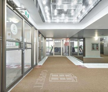 2500 Cavendish Blvd., Montréal, QC - Photo 2