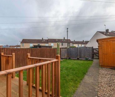 2 bedroom terraced house to rent - Photo 4