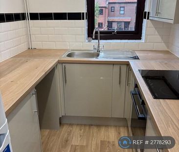 1 bedroom flat to rent - Photo 3