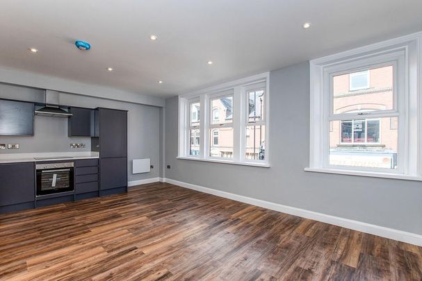 2 bedroom terraced house to rent - Photo 1