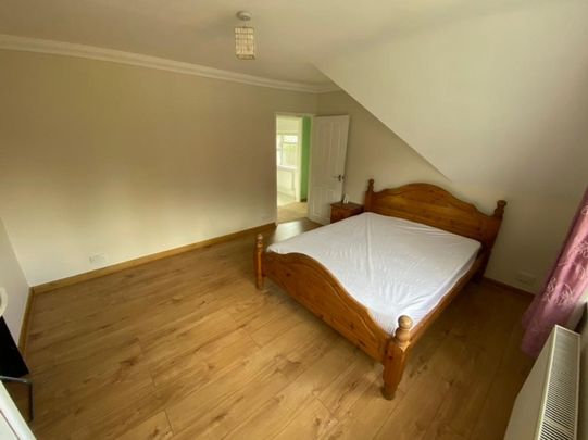 5 bedroom semi-detached house to rent - Photo 1