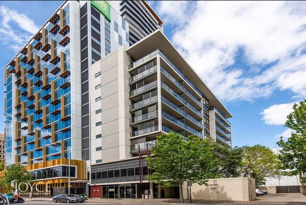 31/18 Plain Street, East Perth Wa 6004 - Photo 1
