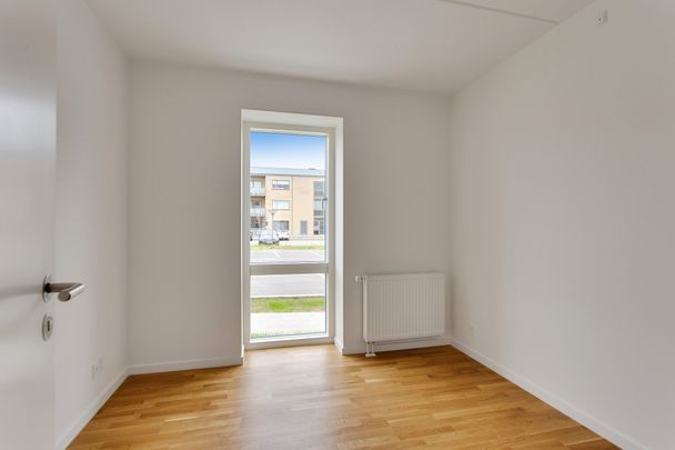 Eigtveds Alle 1, st. tv. 2630 Taastrup - Photo 1