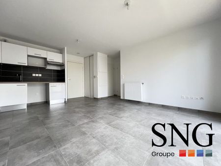 T2 AVEC TERRASSE + JARDIN + PARKING SOUS-SOL - Photo 2