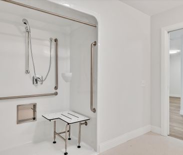 For Lease - 555 Bonaccord Street Unit# 420, Peterborough Central, O... - Photo 5