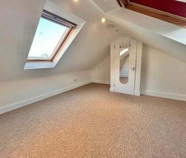 3 bedroom terraced house to rent - Photo 5