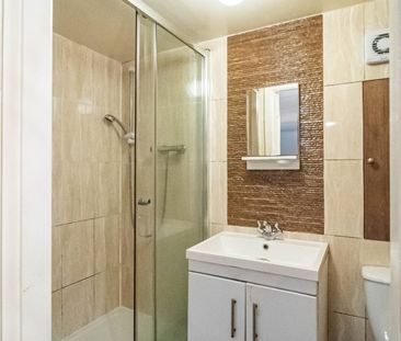 1 Bedroom - Photo 4