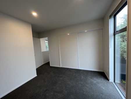 2/129 Tancred Street, Linwood - Photo 3