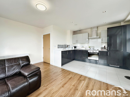 1 bedroom apartment to rent - Photo 5