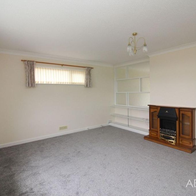 3 bedroom property to rent - Photo 1