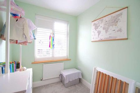 Wilson Gardens, Harrow, HA1 - Photo 2