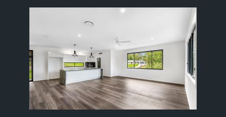 Acreage Living with Space, Comfort & Style – 7 Mewsdale Row, Tallai - Photo 5